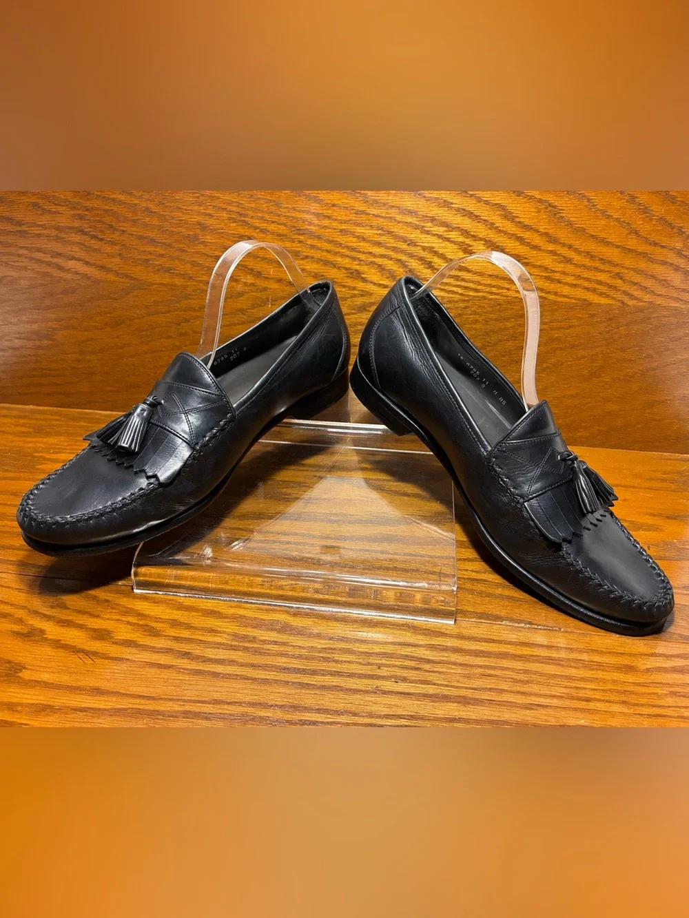 Y2K VTG Johnston & Murphy Tassel Kiltie Loafers Black Men’s 11